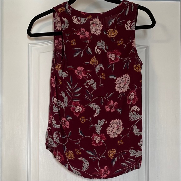 Old Navy Floral Tank - Picture 2 of 3